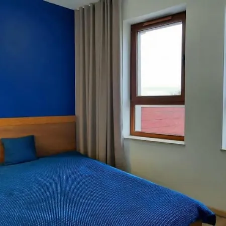 Almera Apartament *